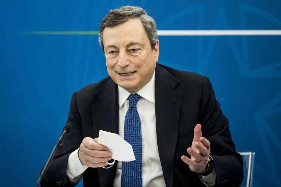 mario draghi 