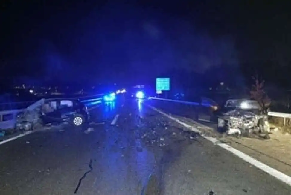 incidente sulla a1 