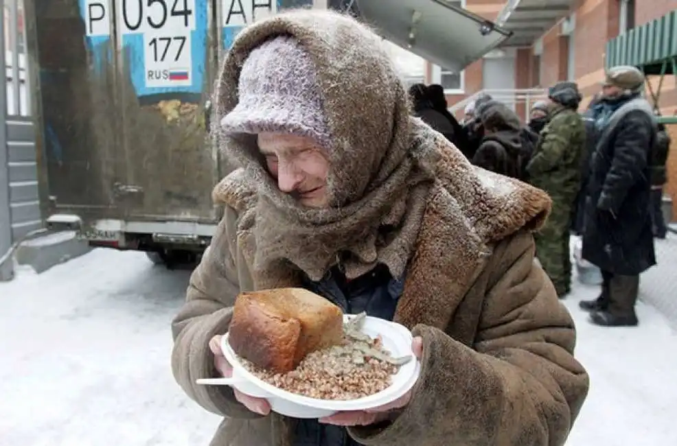 poveri russia