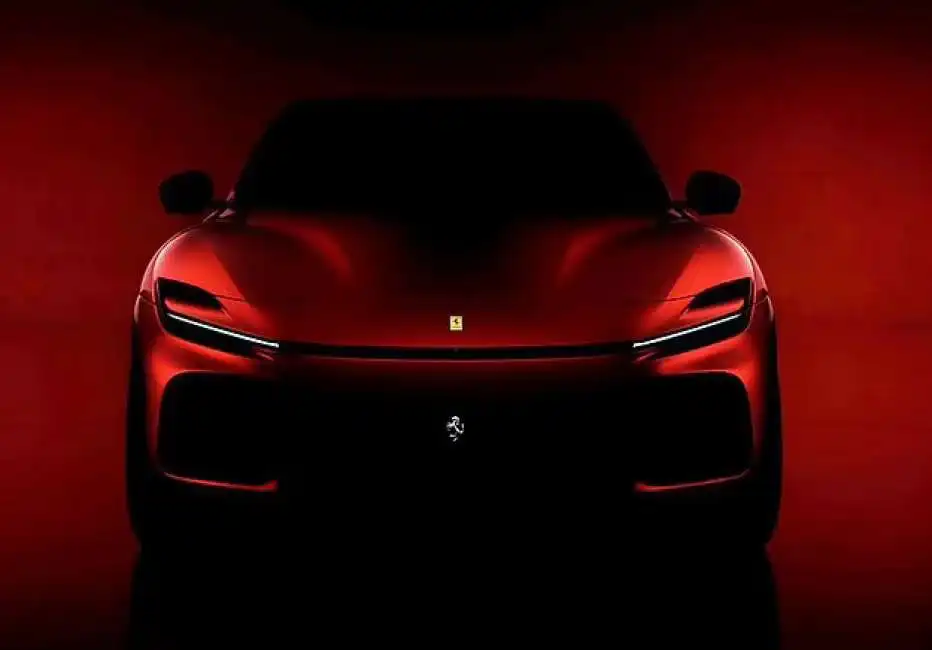 prima immagine ufficiale del suv ferrari