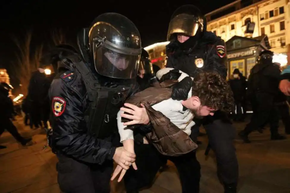 russia proteste arresti manifestazioni