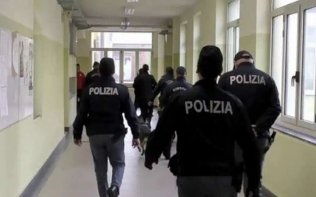 istituto majorna piazza armerina polizia sicilia