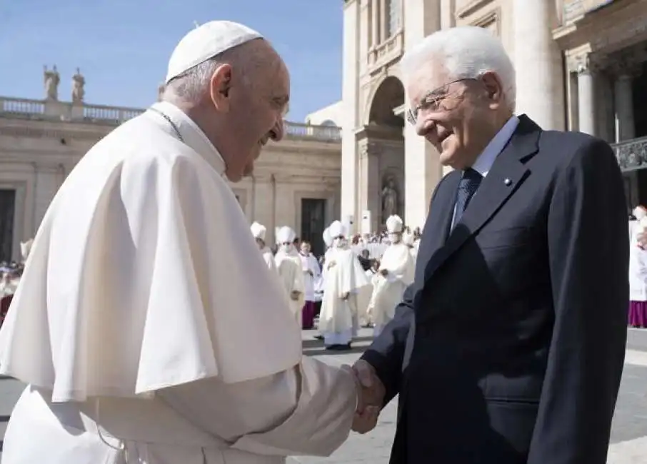 papa francesco sergio mattarella 