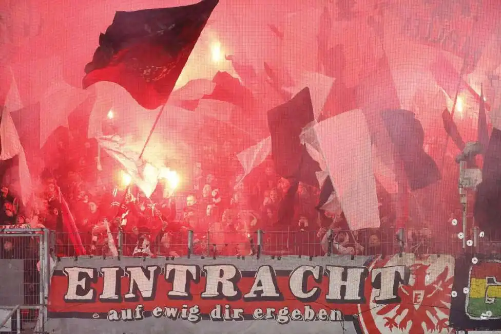 tifosi eintracht francoforte 