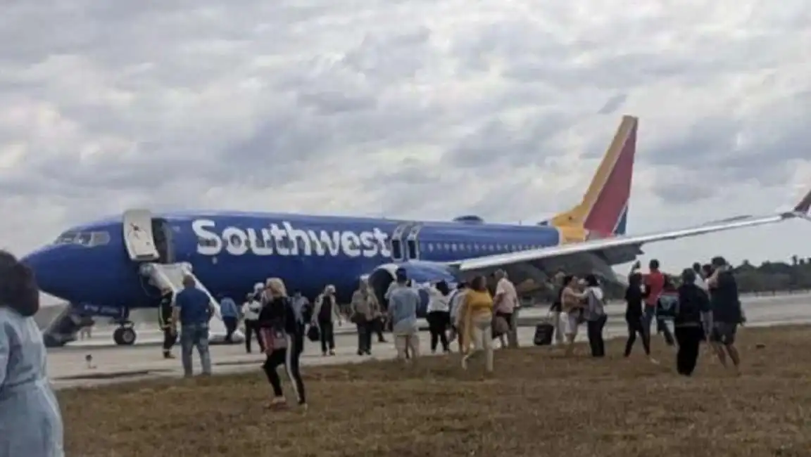 volo southwest avana cuba florida fumo uccelli uccello motori motore