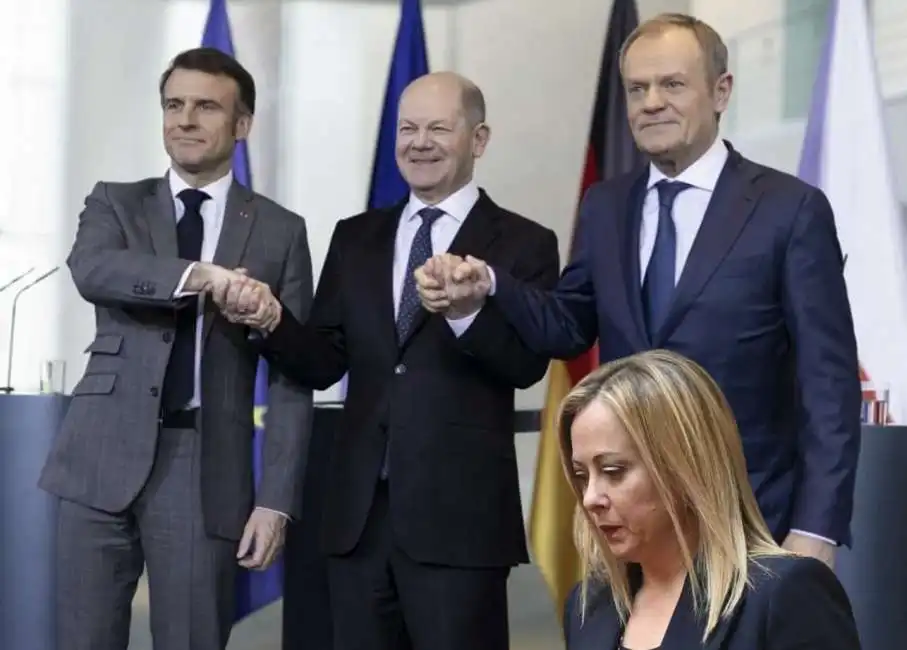 emmanuel macron scholz giorgia meloni donald tusk