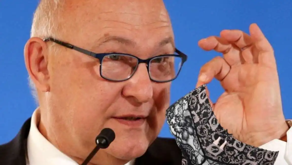 michel sapin culotte gate