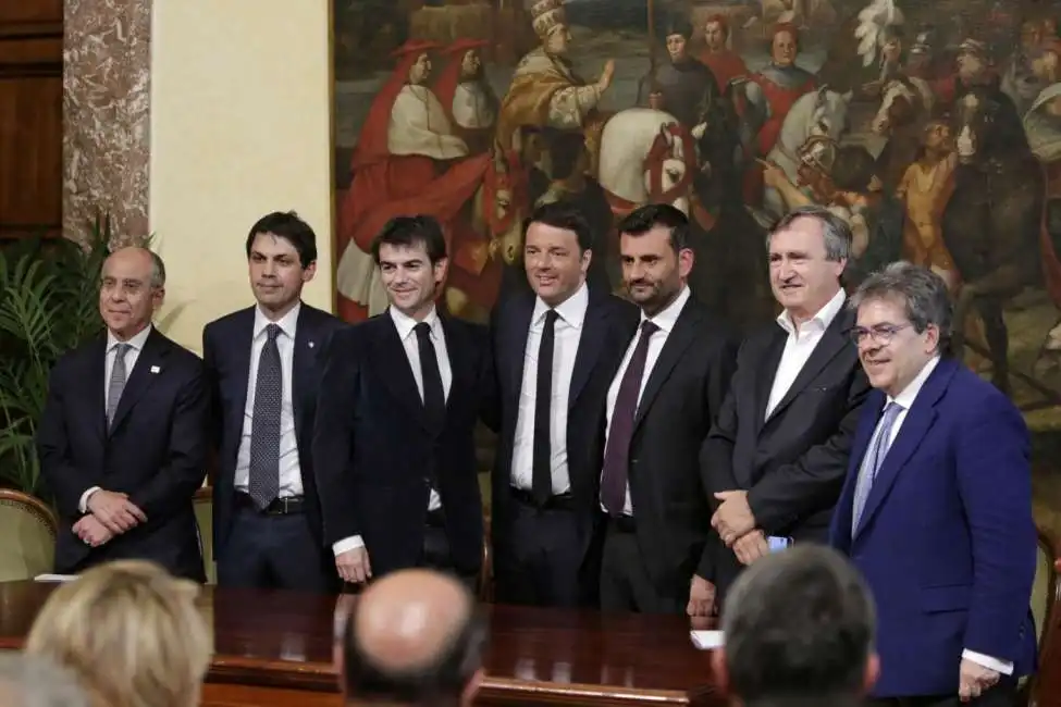 renzi starace brugnaro bianco banda larga