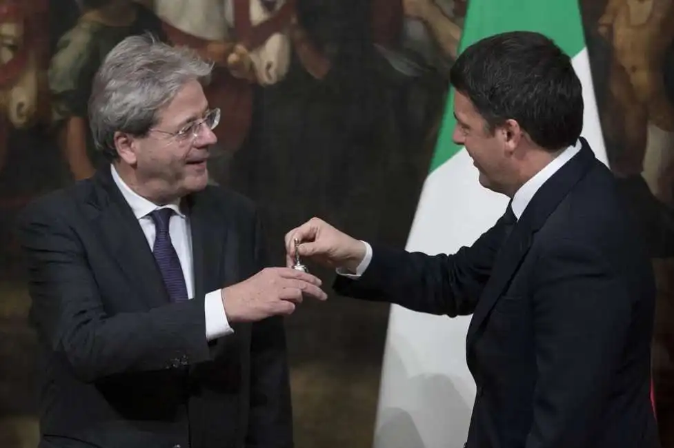 renzi gentiloni campanella