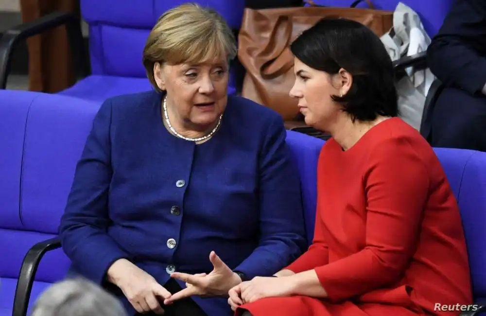 angela merkel con annalena baerbock