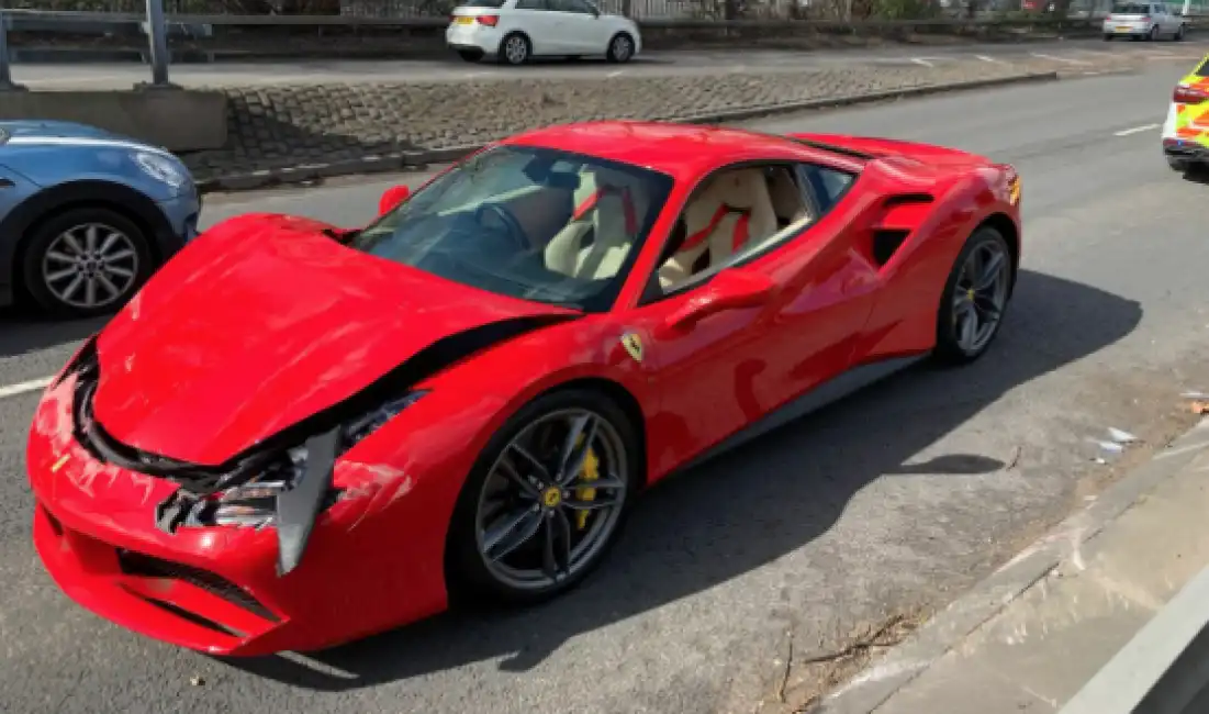 ferrari 488 da 300mila euro 