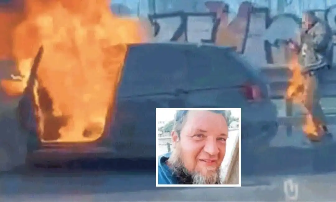 francesco sandrelli rogo fiamme gra roma auto macchiina