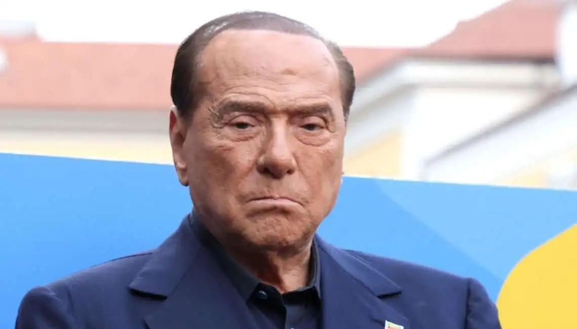 silvio berlusconi ricoverato