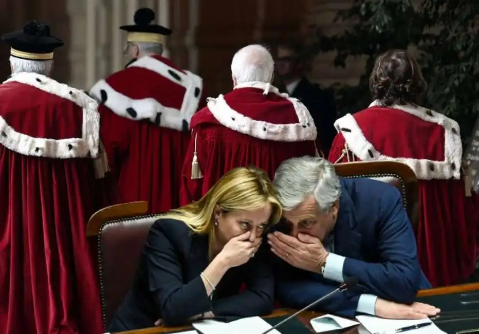 giorgia meloni antonio tajani magistrati toghe