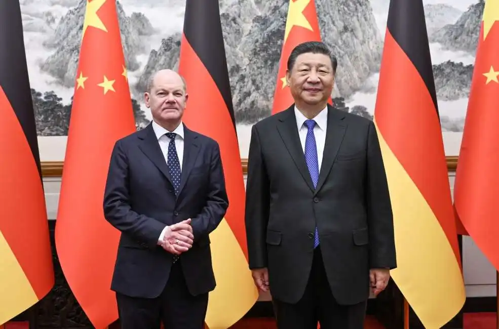 olaf scholz xi jinping in cina 