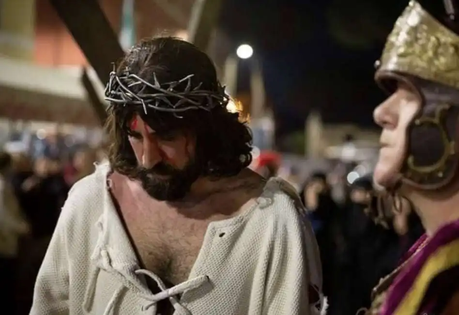 via crucis - 1