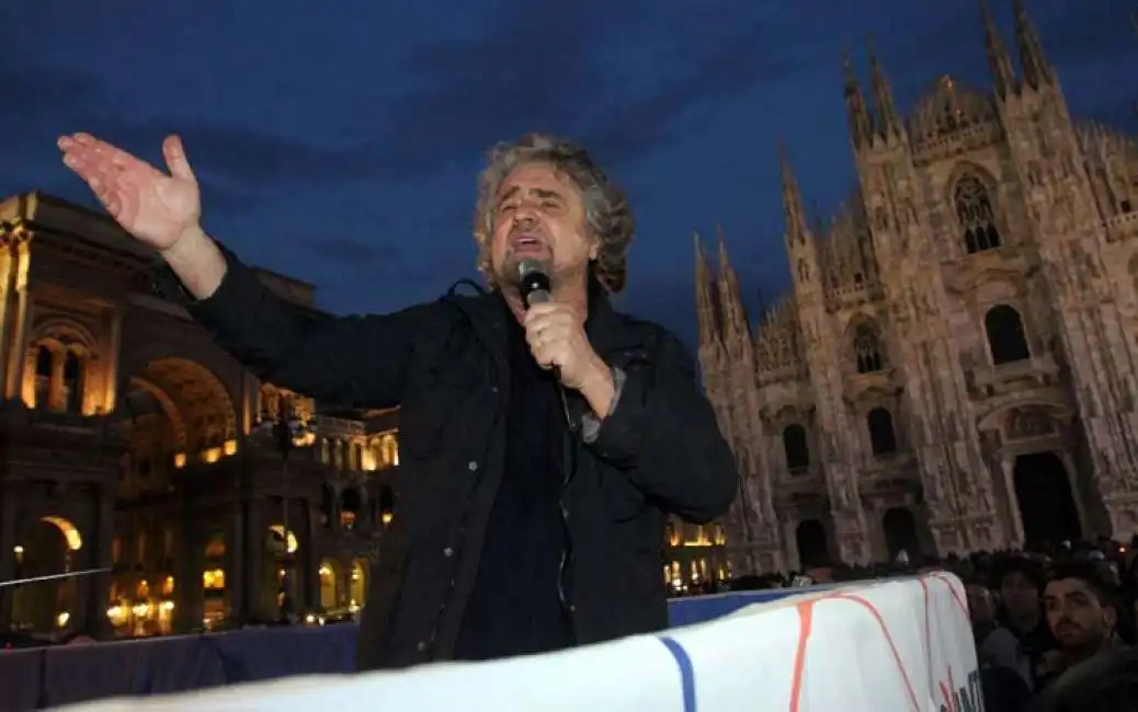 beppe grillo milano 