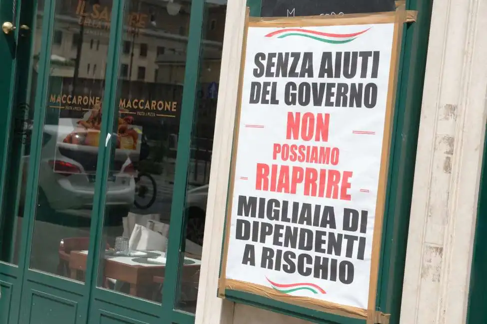 coronavirus ristoranti proteste commercianti roma