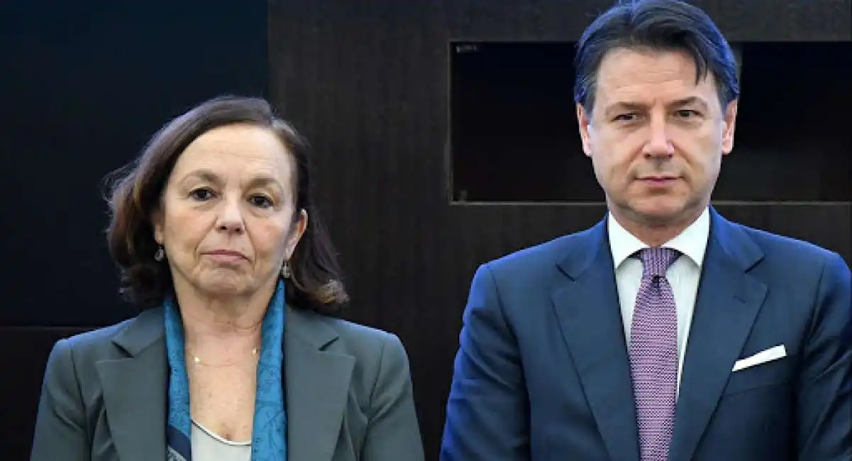 giuseppe conte luciana lamorgese