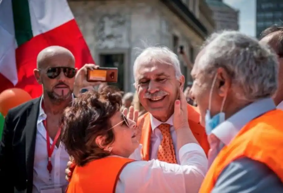 la protesta dei gilet arancioni - il generale antonio pappalardo 7