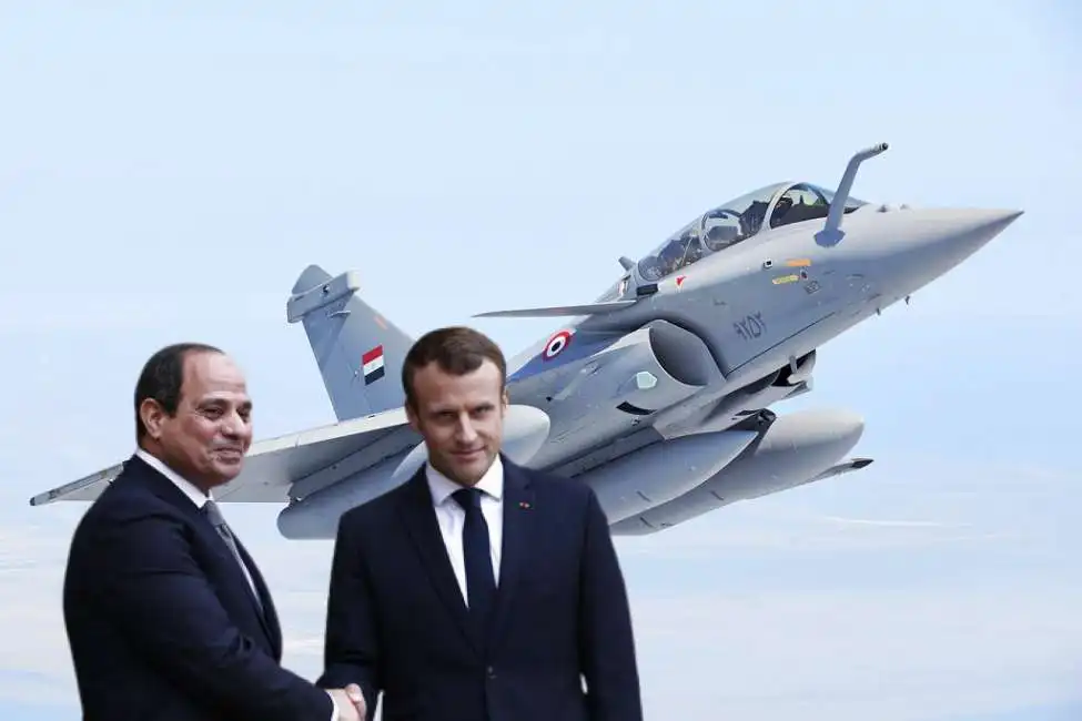 emmanuel macron al sisi caccia cacciabombardiere rafale