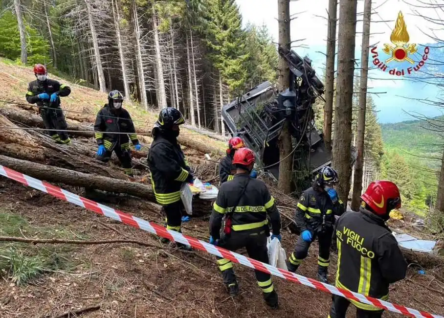 incidente funivia stresa mottarone 4