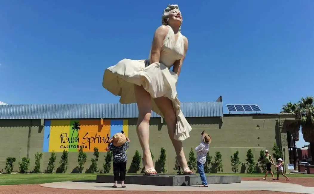 statua marilyn palm springs 22