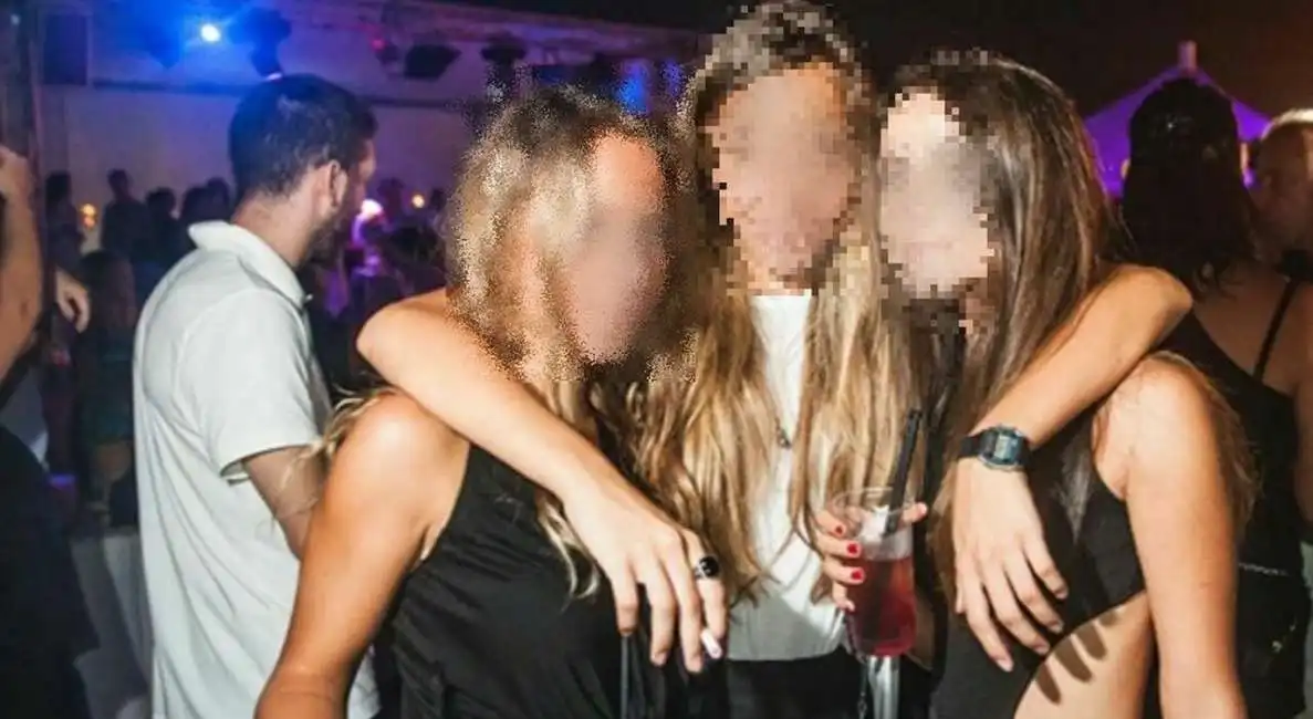 ostia discoteca negata a tre ragazze