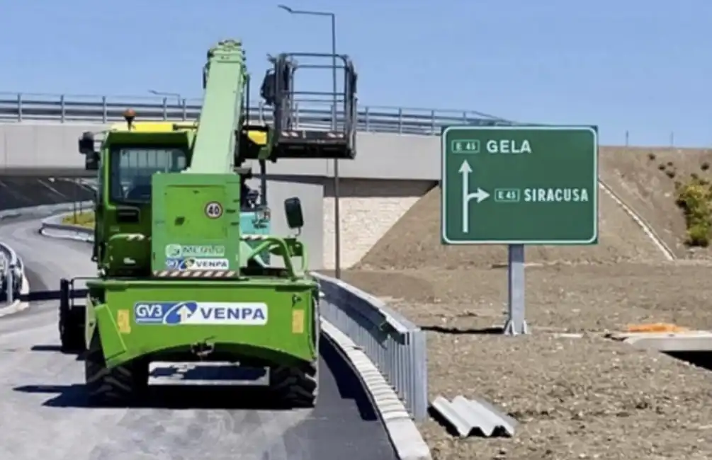 siracusa gela autostrada sicilia