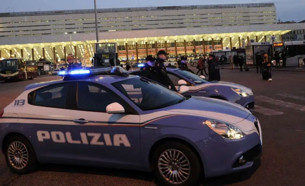 roma polizia termini