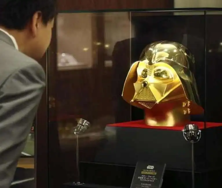 la maschera d oro di darth vader