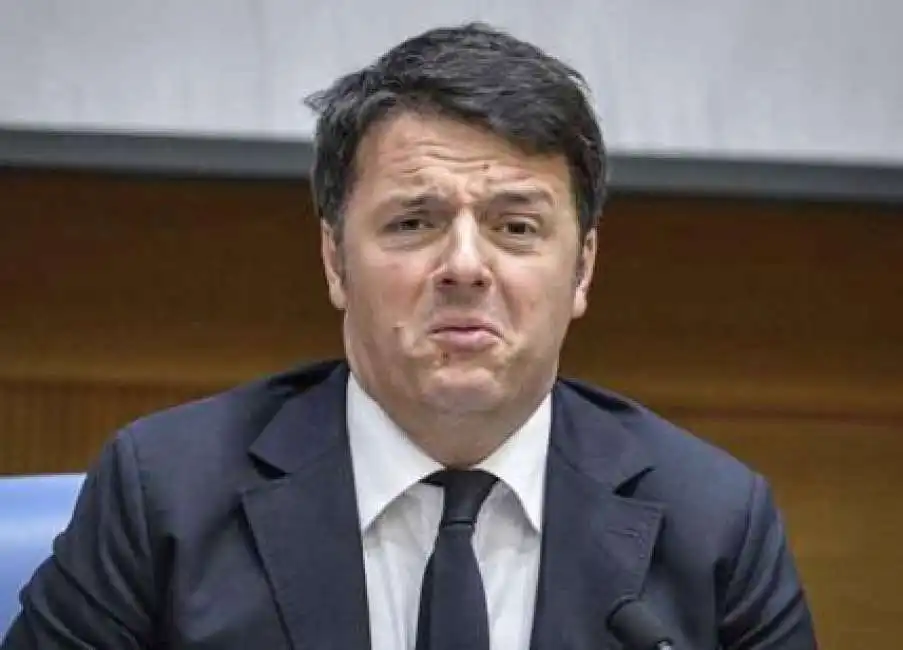 renzi smorfia