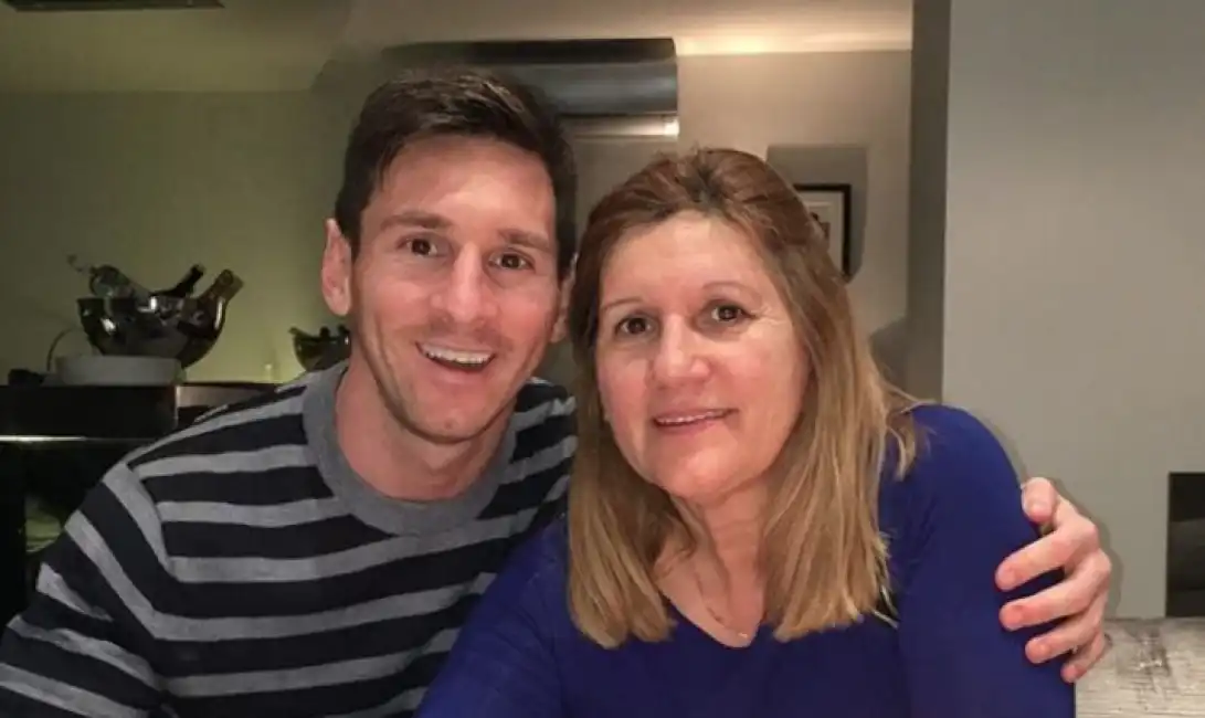 messi con la madre