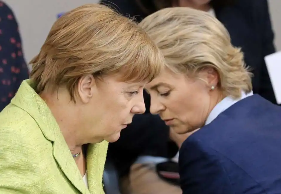 angela merkel ursula von der leyen