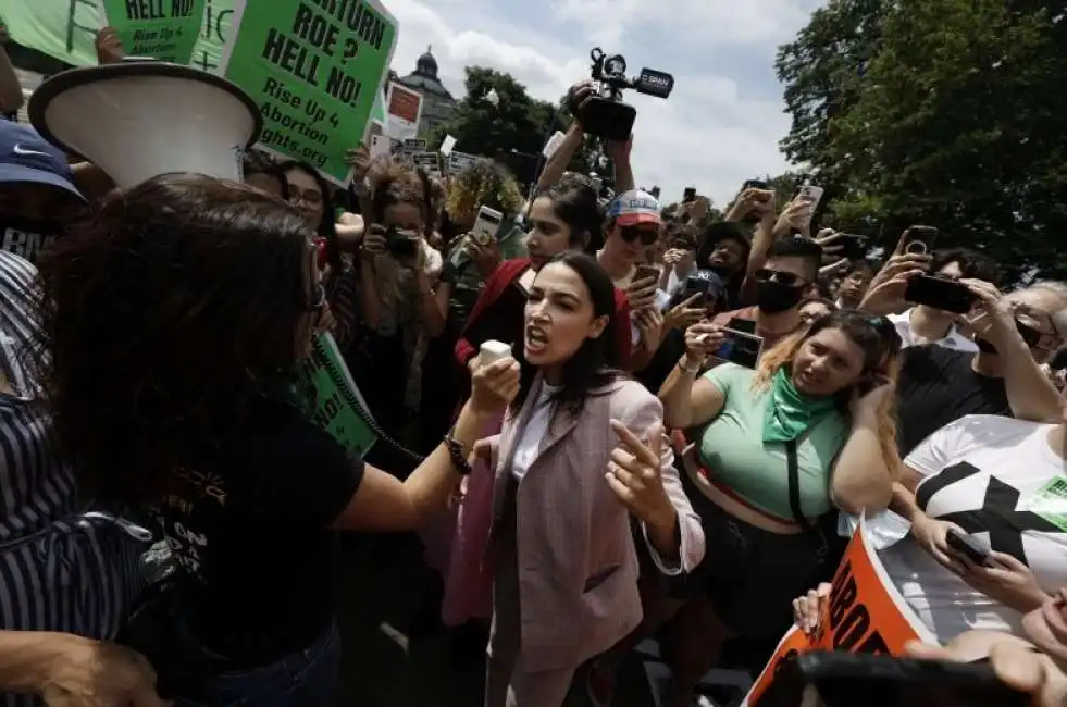 ocasio cortez e le proteste pro aborto 1