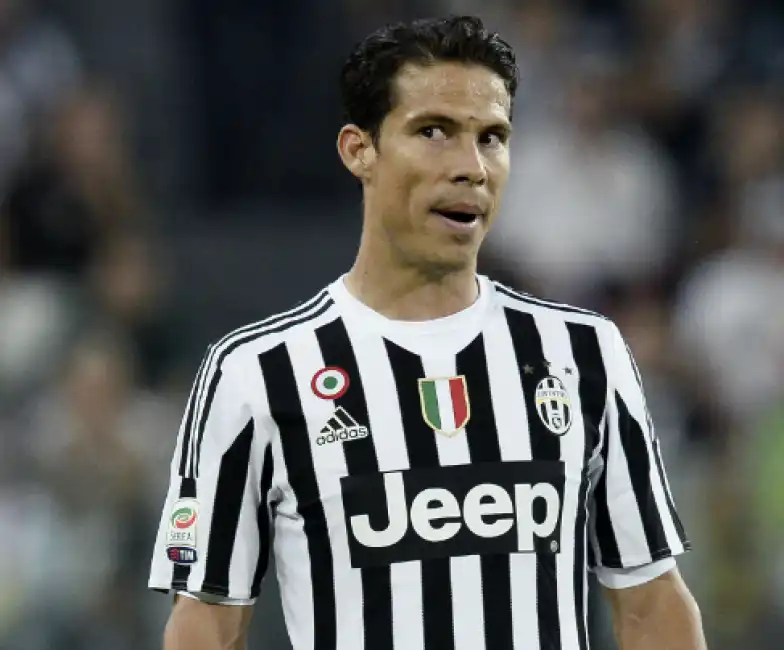 hernanes