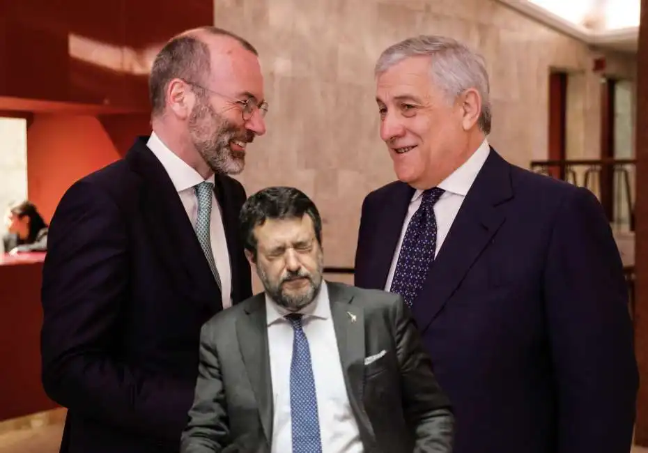 manfred weber antonio tajani matteo salvini 