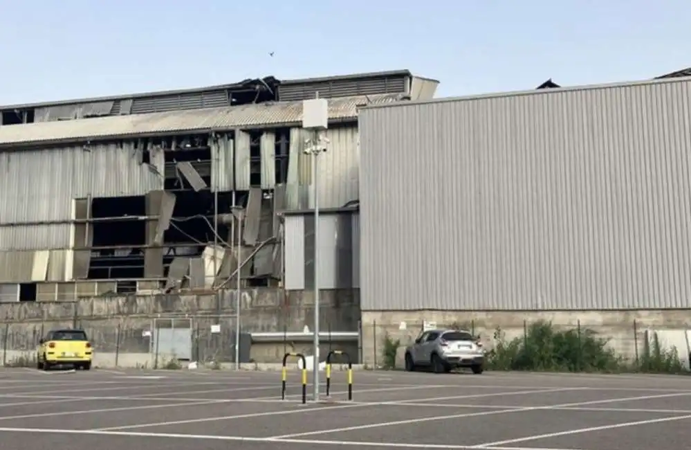 esplosione alla fabbrica aluminum a bolzano 