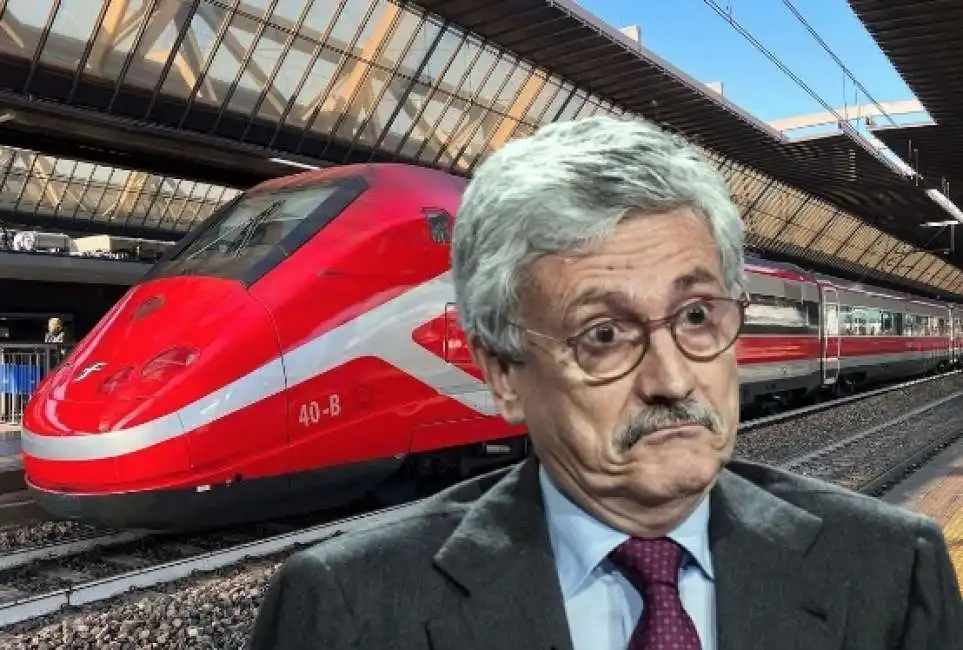 massimo d'alema dalema frecciarossa treno allarme bomba