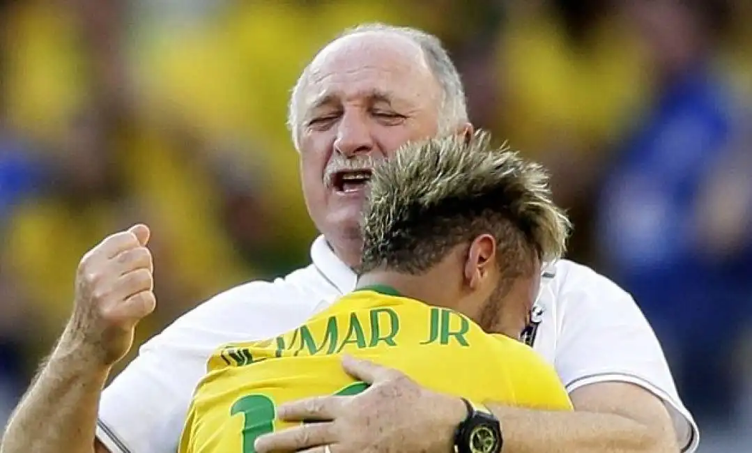 scolari neymar