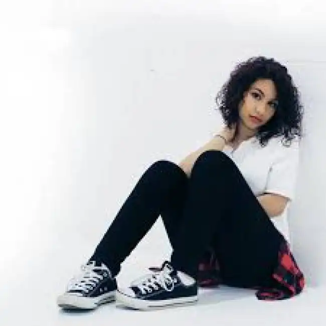 alessia cara