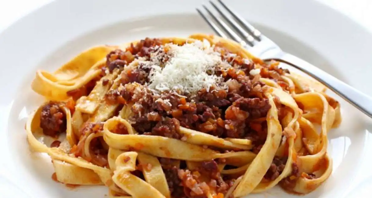 tagliatelle al ragu