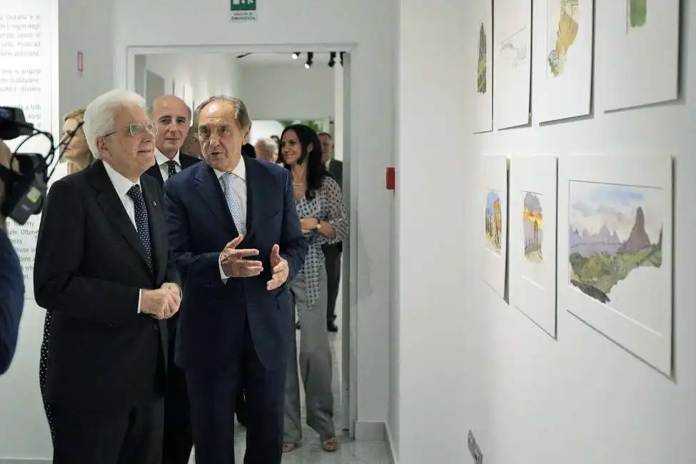 mattarella in visita con emanuele alla mostra di arte permanente di palazzo sciarra