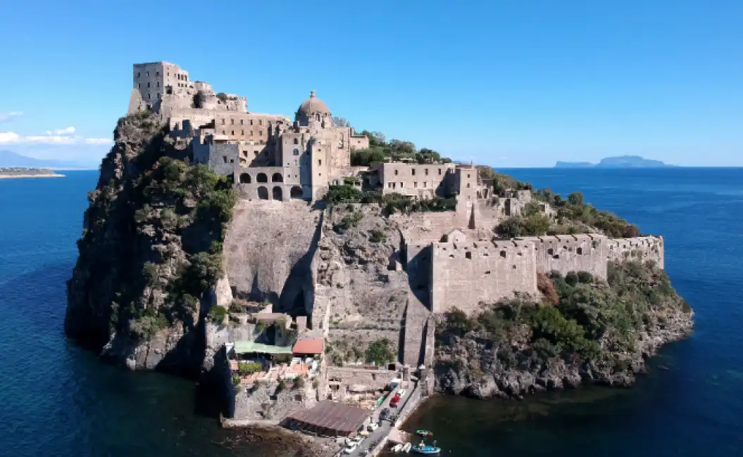 castello aragonese ischia