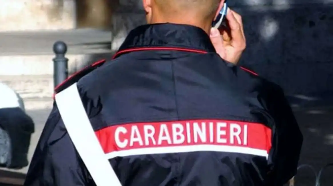 carabiniere finto