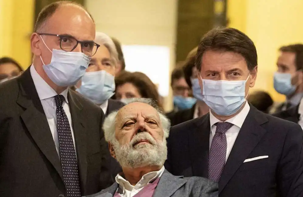 enrico letta giuseppe conte sergio staino