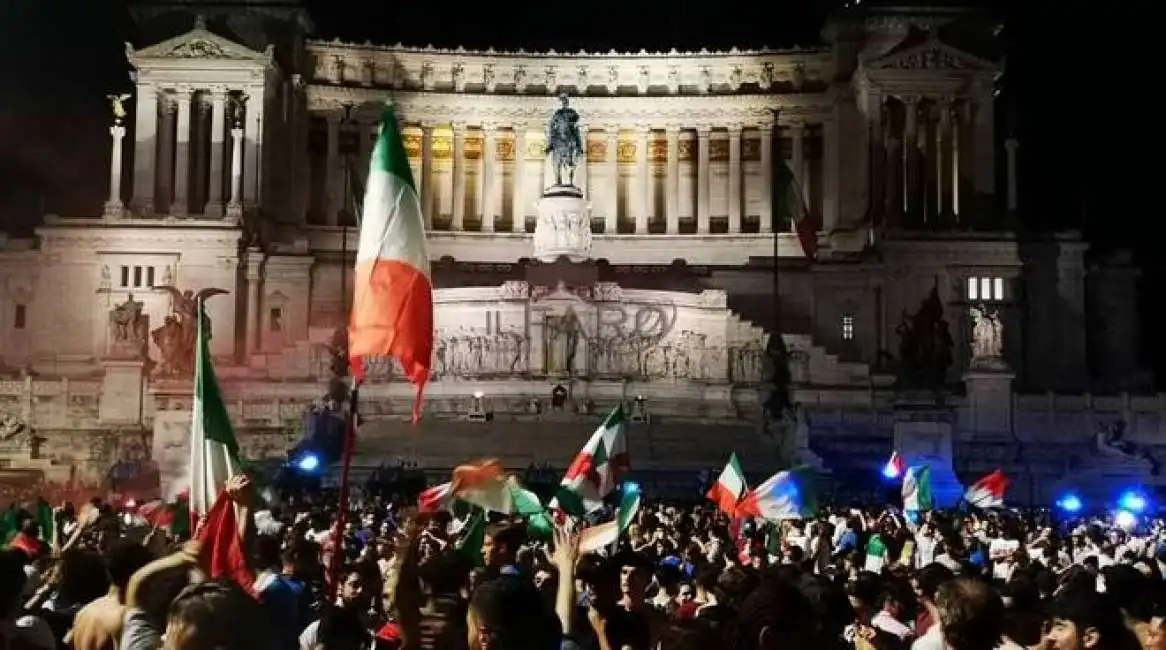 festeggiamenti euro 2020 roma piazza venezia