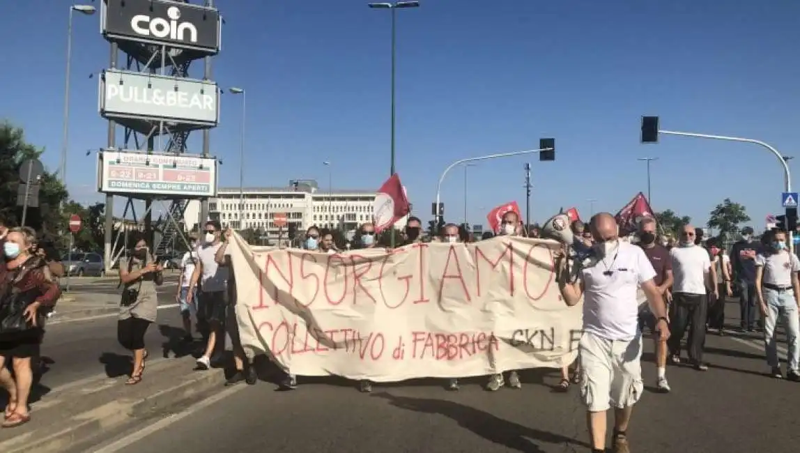 proteste alla gkn di firenze