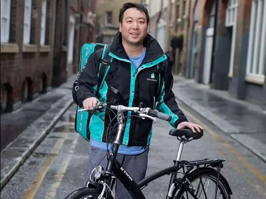 will shu ceo deliveroo fa il rider 