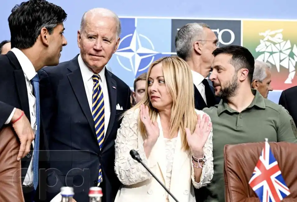 rishi sunak joe biden giorgia meloni volodymyr zelensky vertice nato vilnius 